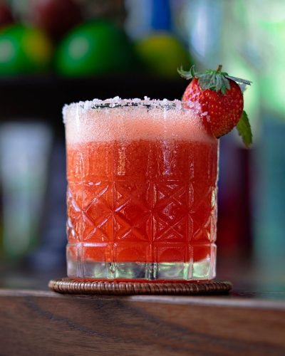 A perfect blend of ice and fresh strawberries, mixed with Balinese arak, zesty lime and lemon ju