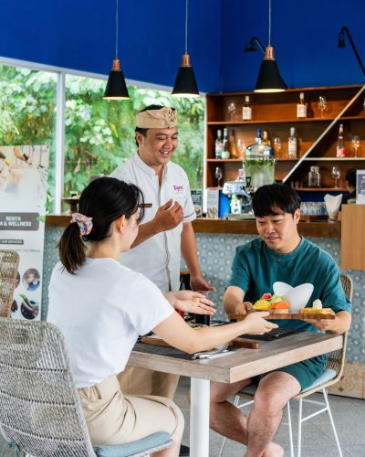 Where smiles are served first.At Kedai Tepi Kali, every visit comes with warm hospitality and a